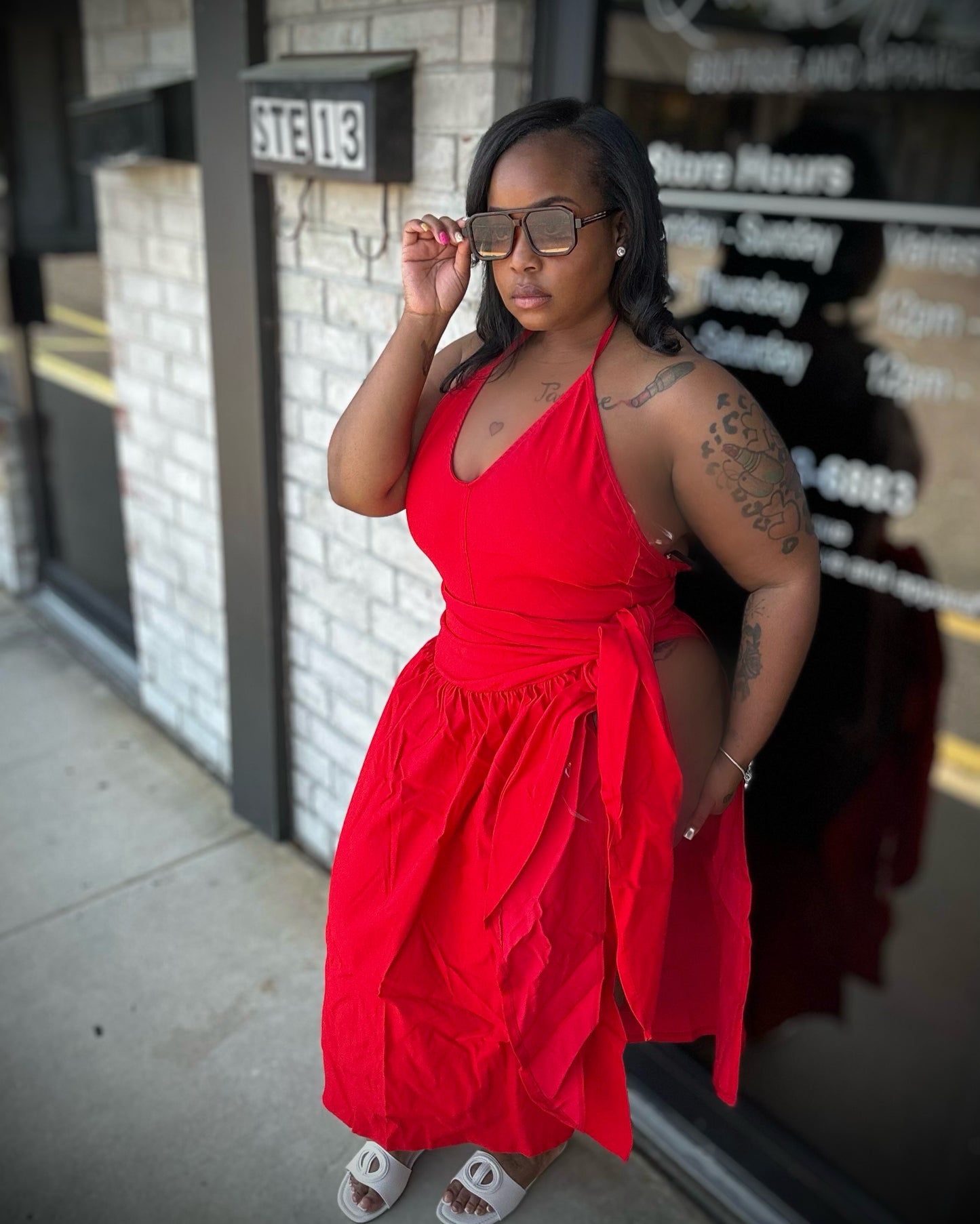 Lisa red dress